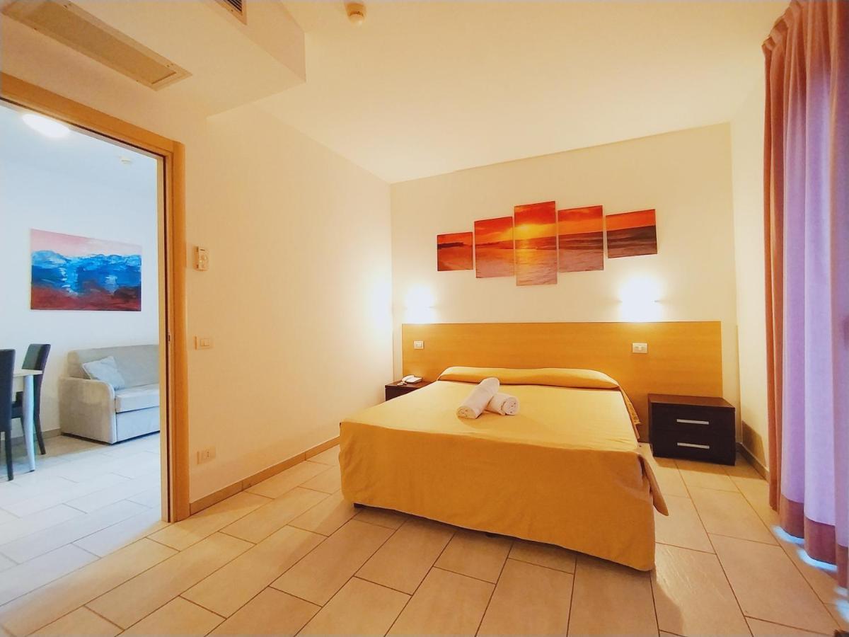 Fogliano Marina Residence Hotel Rubino المظهر الخارجي الصورة