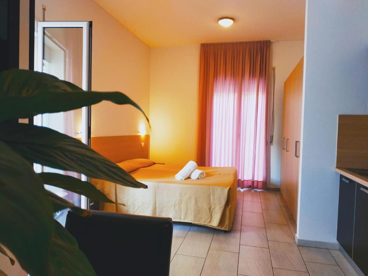 Fogliano Marina Residence Hotel Rubino المظهر الخارجي الصورة