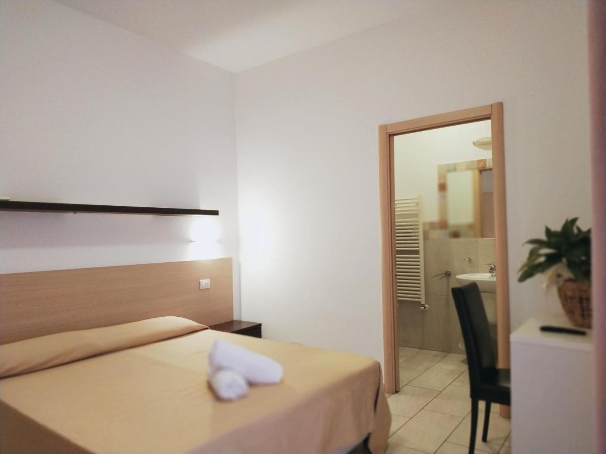 Fogliano Marina Residence Hotel Rubino المظهر الخارجي الصورة